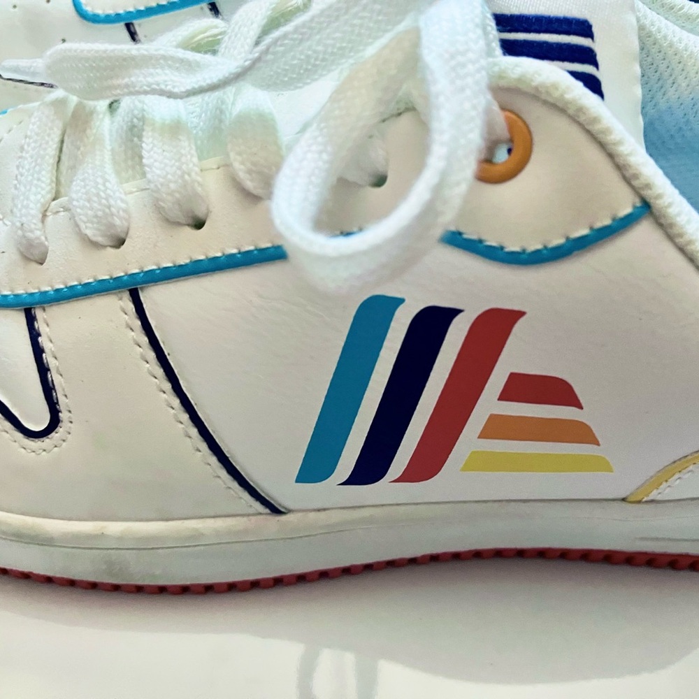 ALDI’s Size 7 Shoes